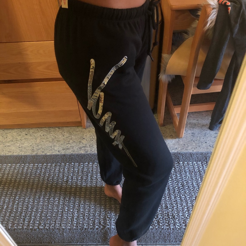 PINK joggers. new with tags